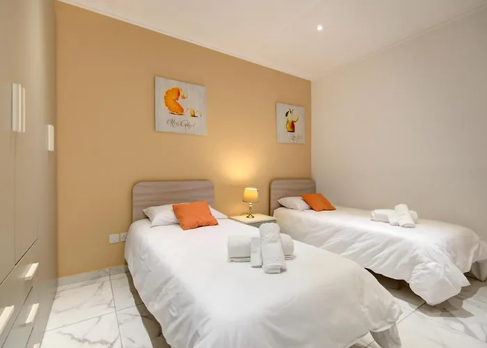 Apartment Malta's Beachfront In