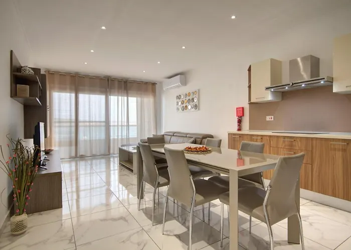 Διαμέρισμα Malta's Beachfront In